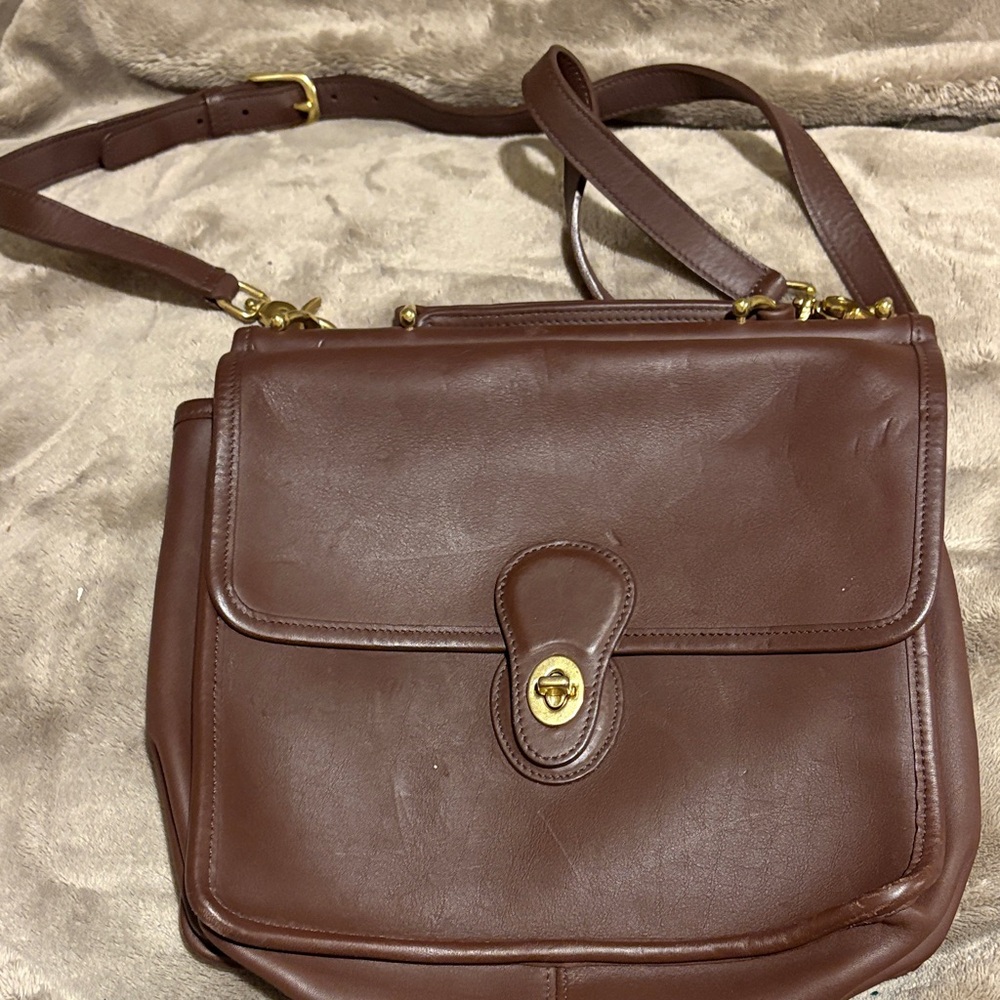 Coach Elegant Brown Leather Women's Bag